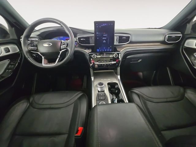 Certified 2023 Ford Explorer Platinum w/ Technology Package image 10