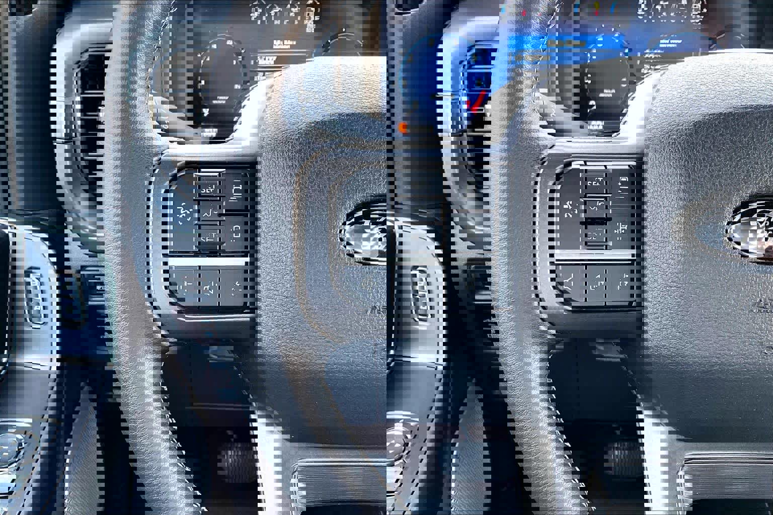 Certified 2024 Ford F150 XLT w/ Equipment Group 303A High image 25