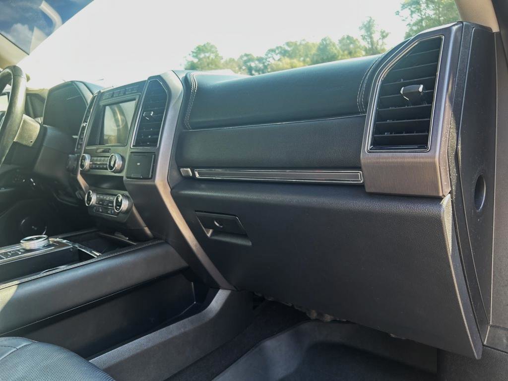Certified 2021 Ford Expedition Platinum image 17