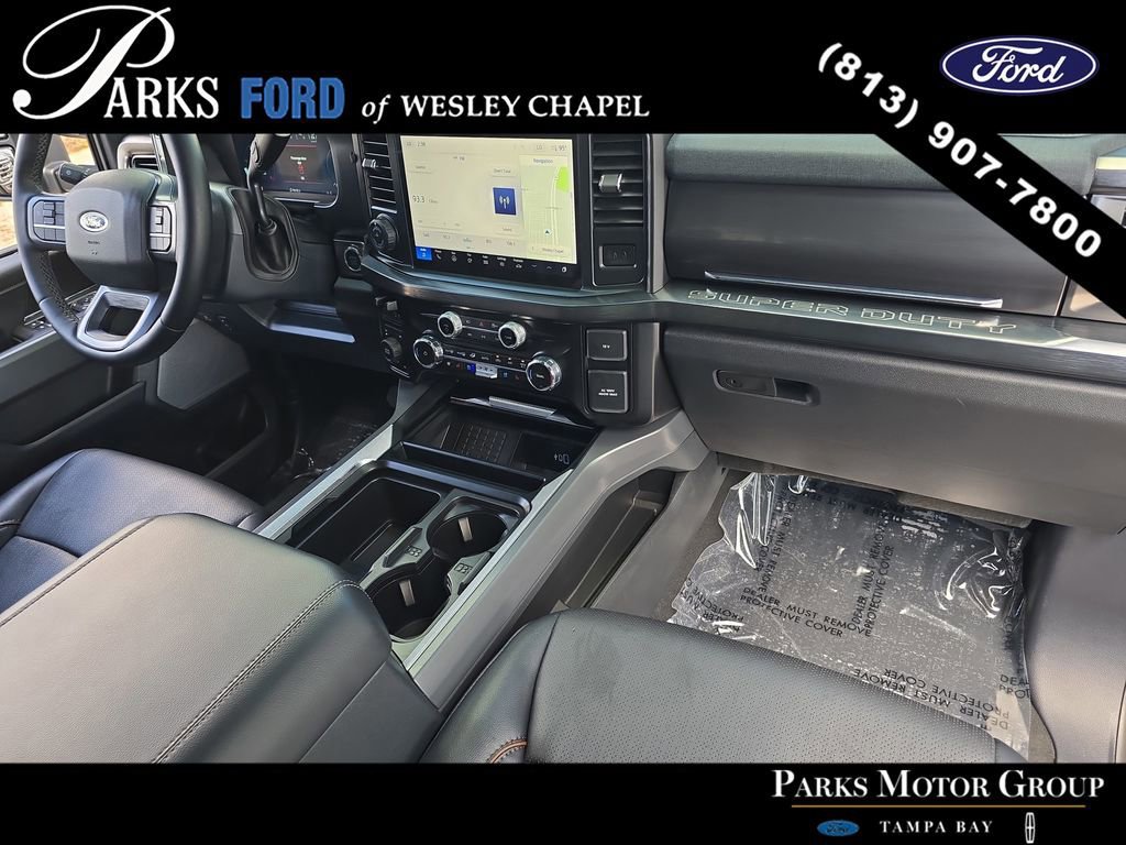 Certified 2025 Ford F250 Lariat w/ Lariat Ultimate Package image 9