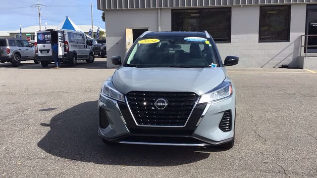 Used 2024 Nissan Kicks SV image 8
