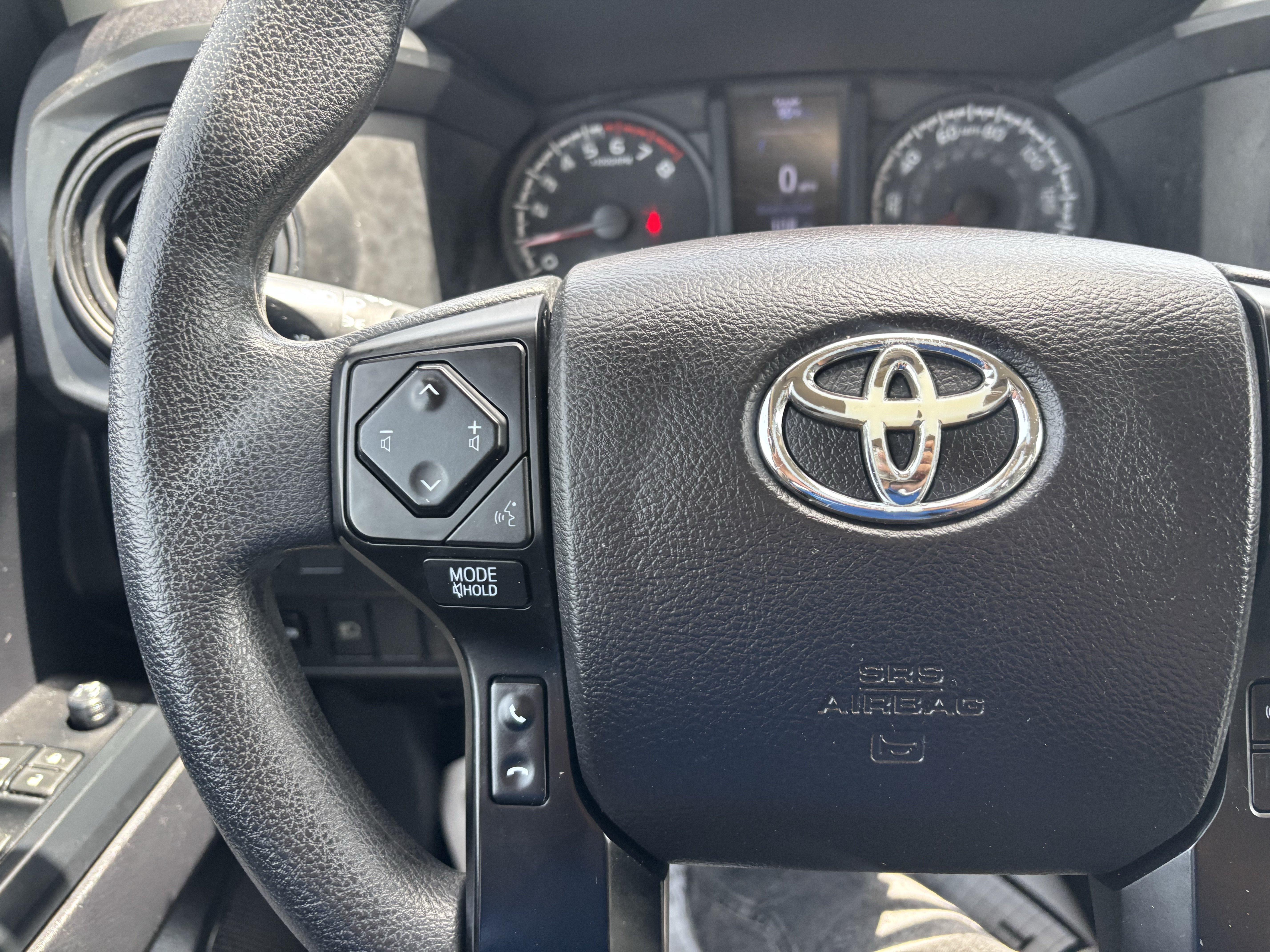 Used 2021 Toyota Tacoma SR w/ SR Convenience Package RWD image 29