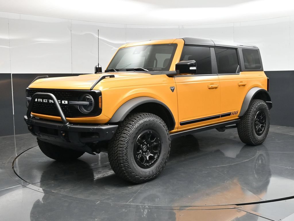 Certified 2021 Ford Bronco First Edition AWD/4WD image 5