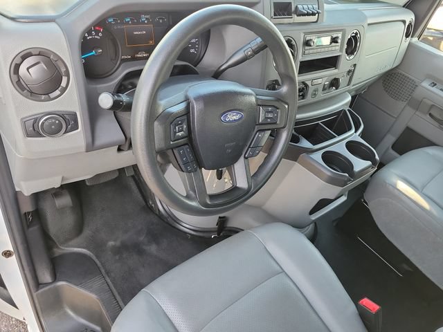 Certified 2024 Ford E-450 and Econoline 450 Super Duty w/ Driver's Safety Package RWD image 12
