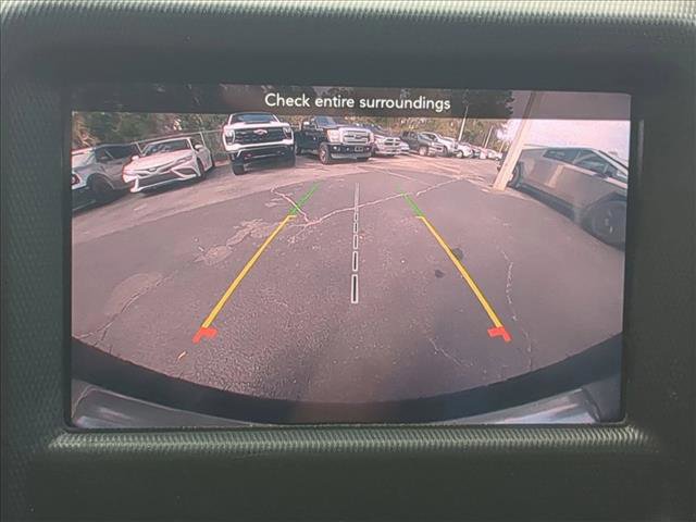 Used 2020 Jeep Wrangler Unlimited Sahara image 13