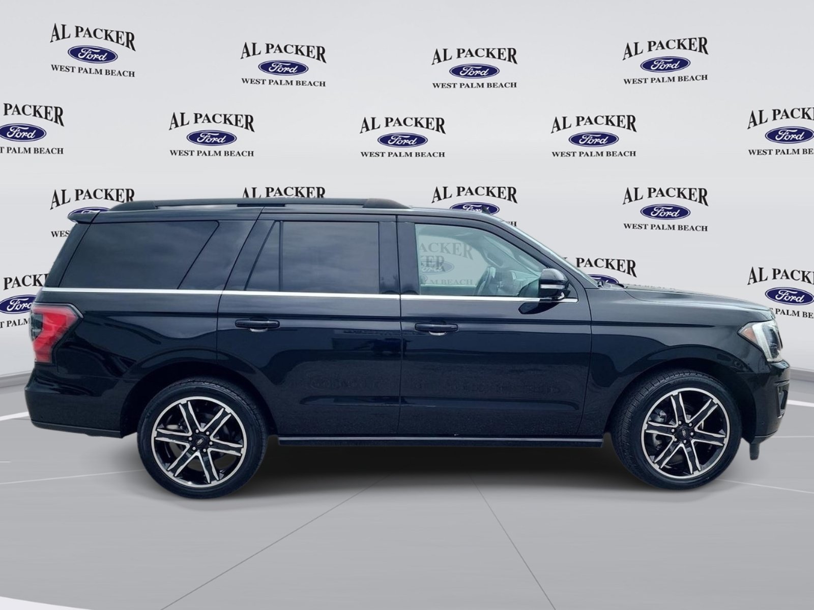 Certified 2019 Ford Expedition Limited w/ Equipment Group 303A RWD image 6