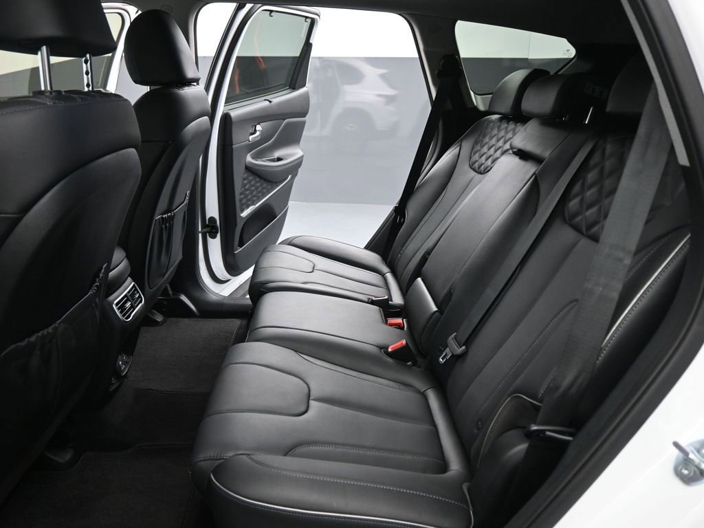 Used 2023 Hyundai Santa Fe Limited image 50