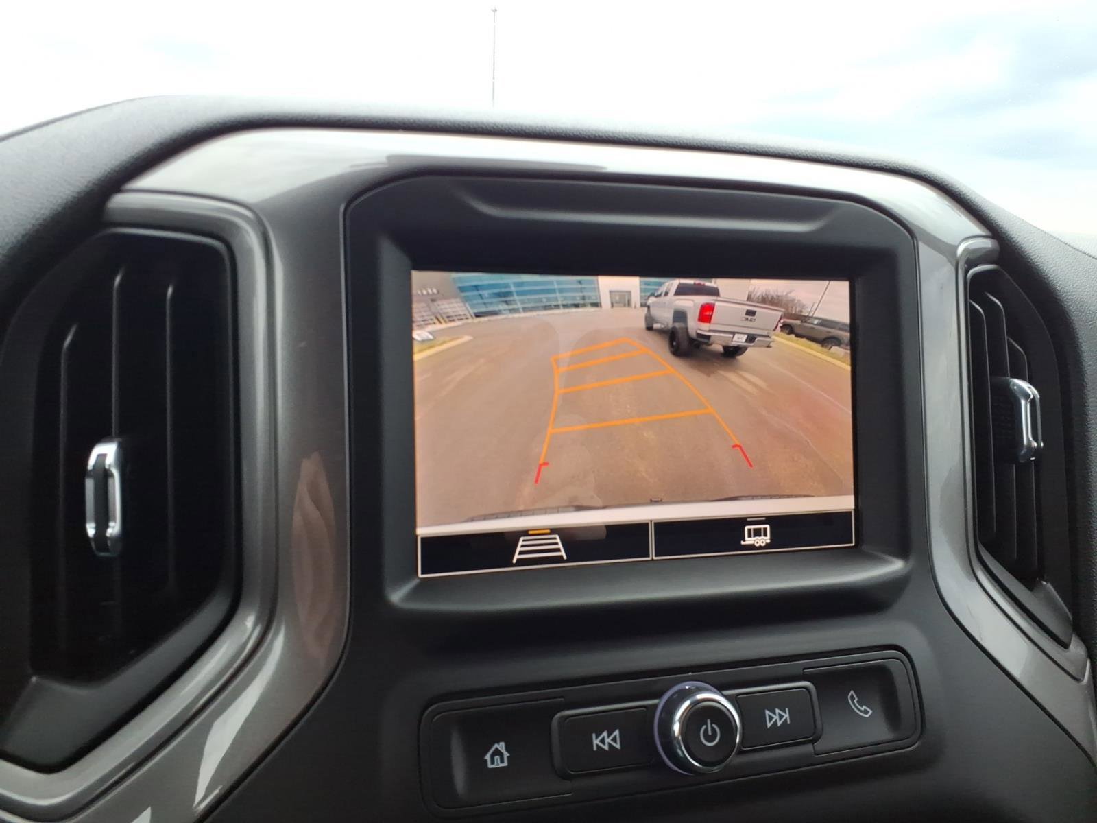 Used 2025 Chevrolet Silverado 1500 W/T w/ WT Value Package image 19