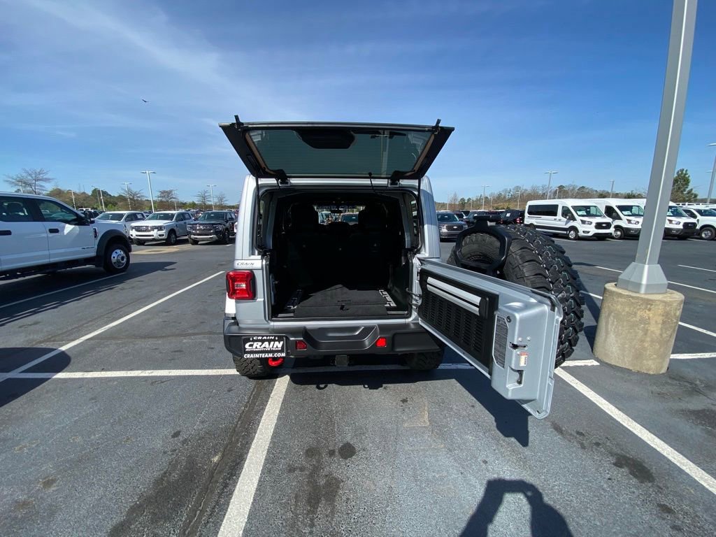 Used 2022 Jeep Wrangler Unlimited Rubicon w/ LED Lighting Group image 26