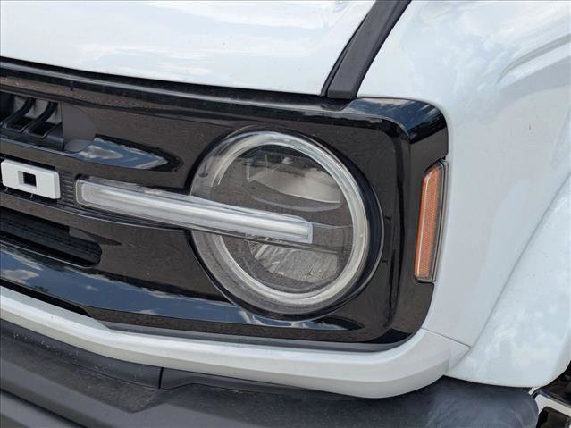 Certified 2025 Ford Bronco Outer Banks AWD/4WD image 9