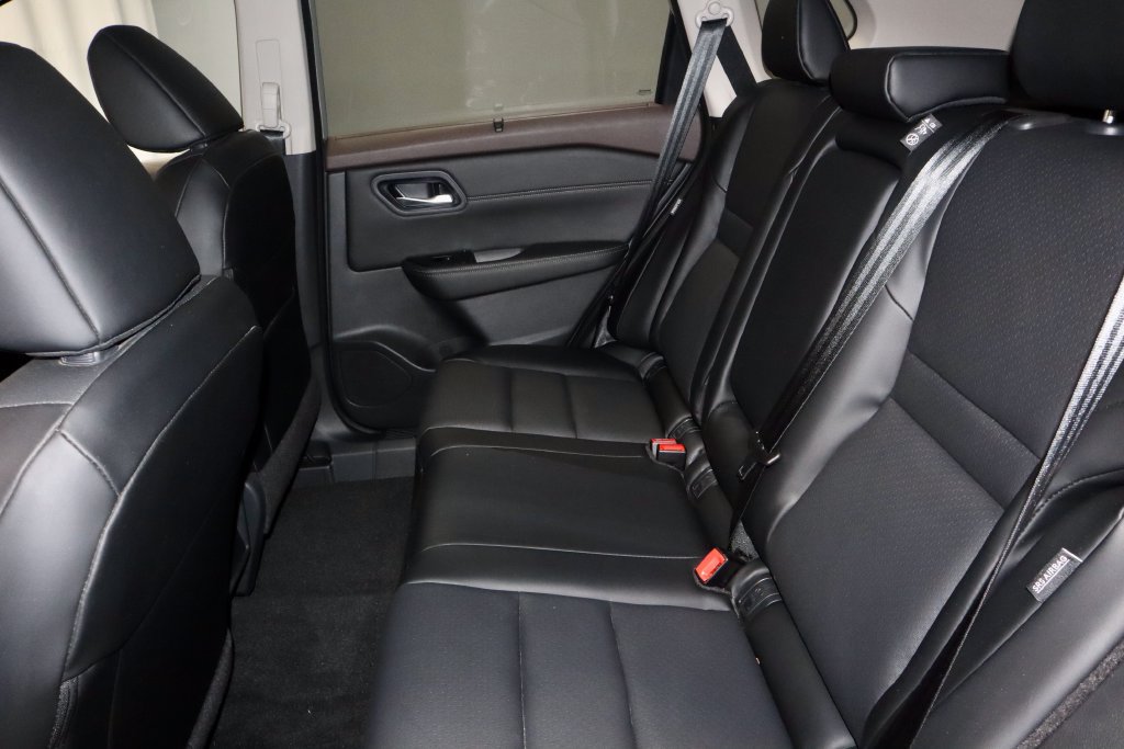 Used 2023 Nissan Rogue SV w/ SV Premium B Package AWD/4WD image 21