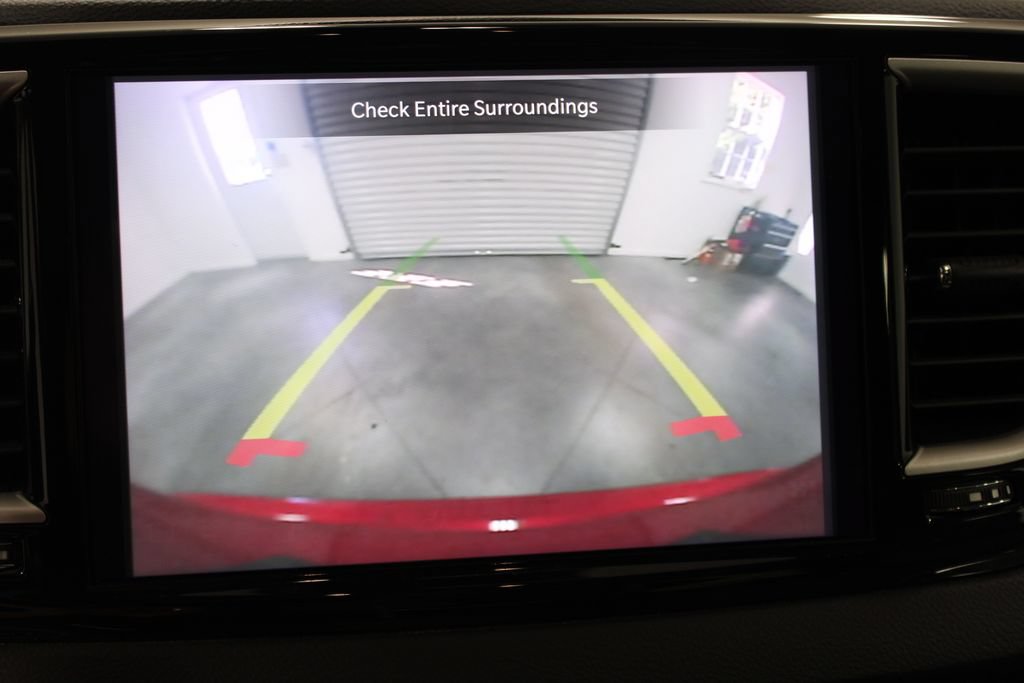 Used 2024 Chrysler Pacifica Touring-L FWD image 51