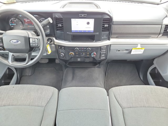Certified 2025 Ford F250 XLT AWD/4WD image 15