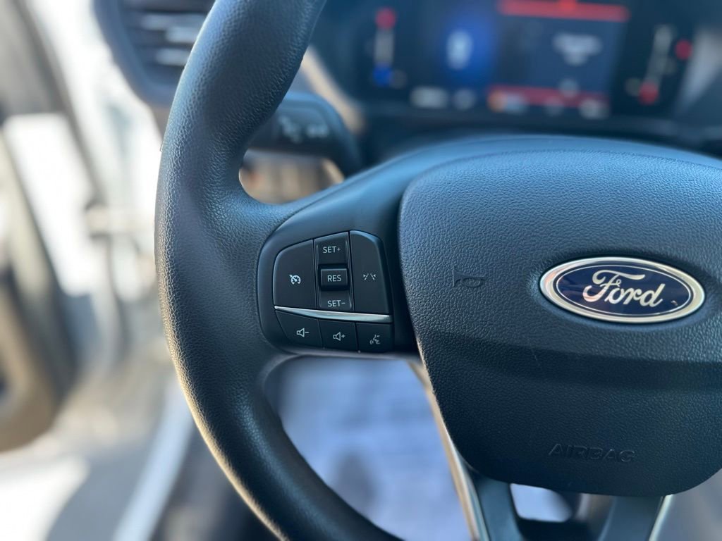 Certified 2025 Ford Escape Active AWD/4WD image 16