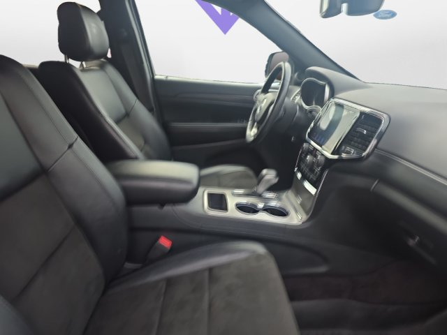 Used 2019 Jeep Grand Cherokee Altitude AWD/4WD image 15