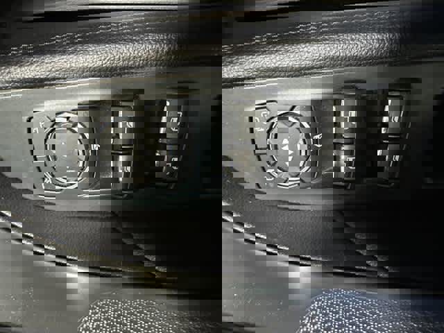 Certified 2018 Ford Explorer XLT image 23