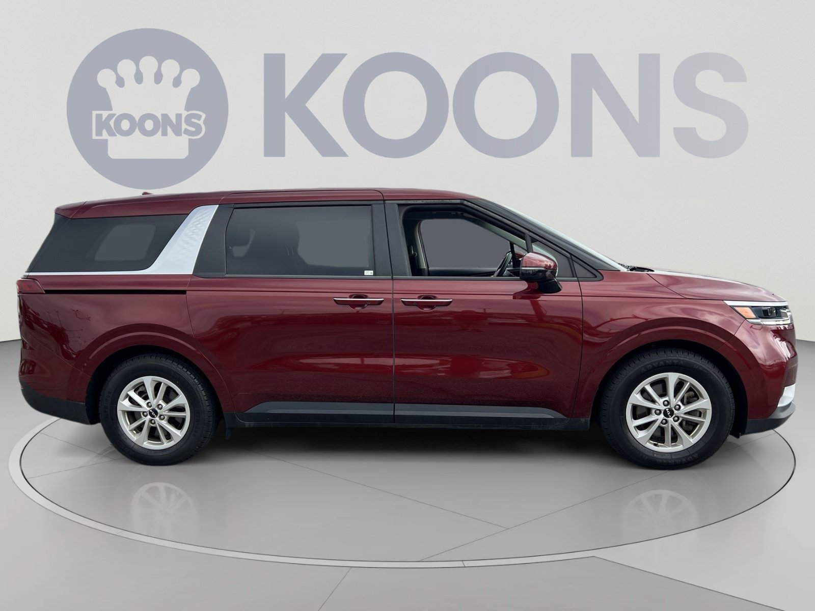 Used 2024 Kia Carnival LX FWD image 8