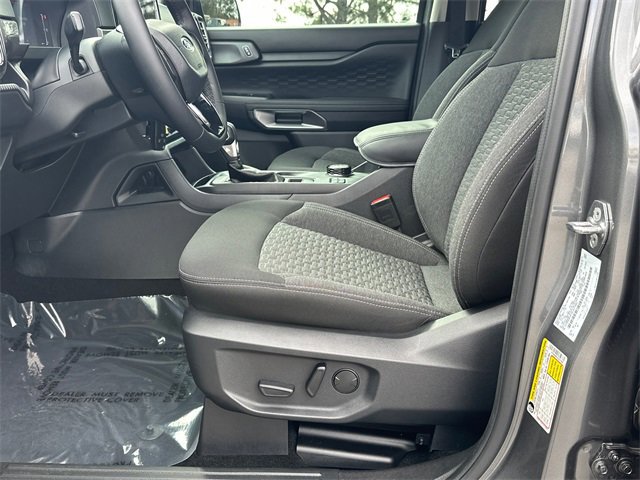 Certified 2025 Ford Ranger XLT w/ Equipment Group 301A High image 9