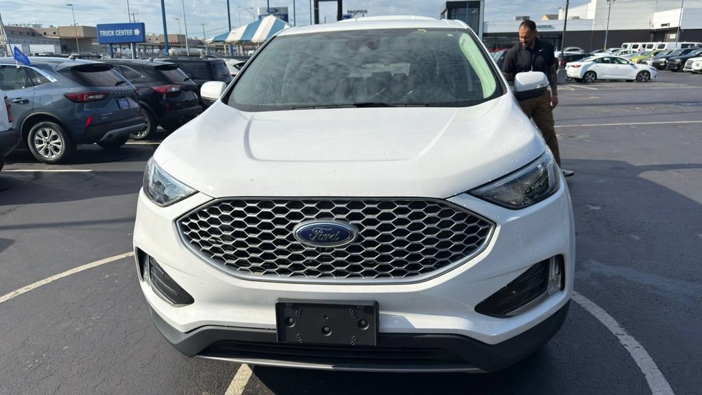 Certified 2023 Ford Edge SEL w/ Convenience Package AWD/4WD image 7
