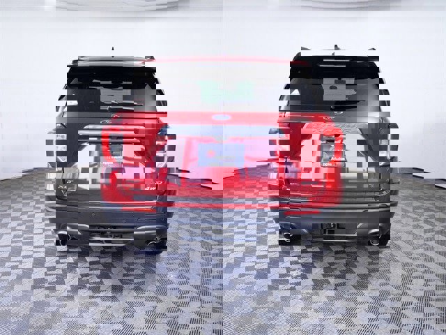 Certified 2023 Ford Explorer XLT w/ Equipment Group 202A image 3