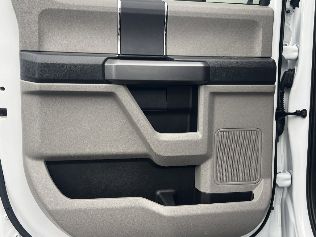 Certified 2022 Ford F250 XLT w/ XLT Value Package image 32