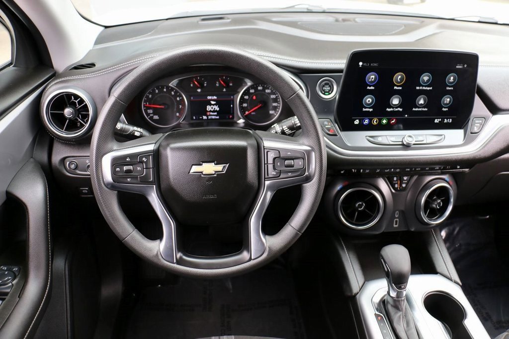 Used 2025 Chevrolet Blazer LT image 23