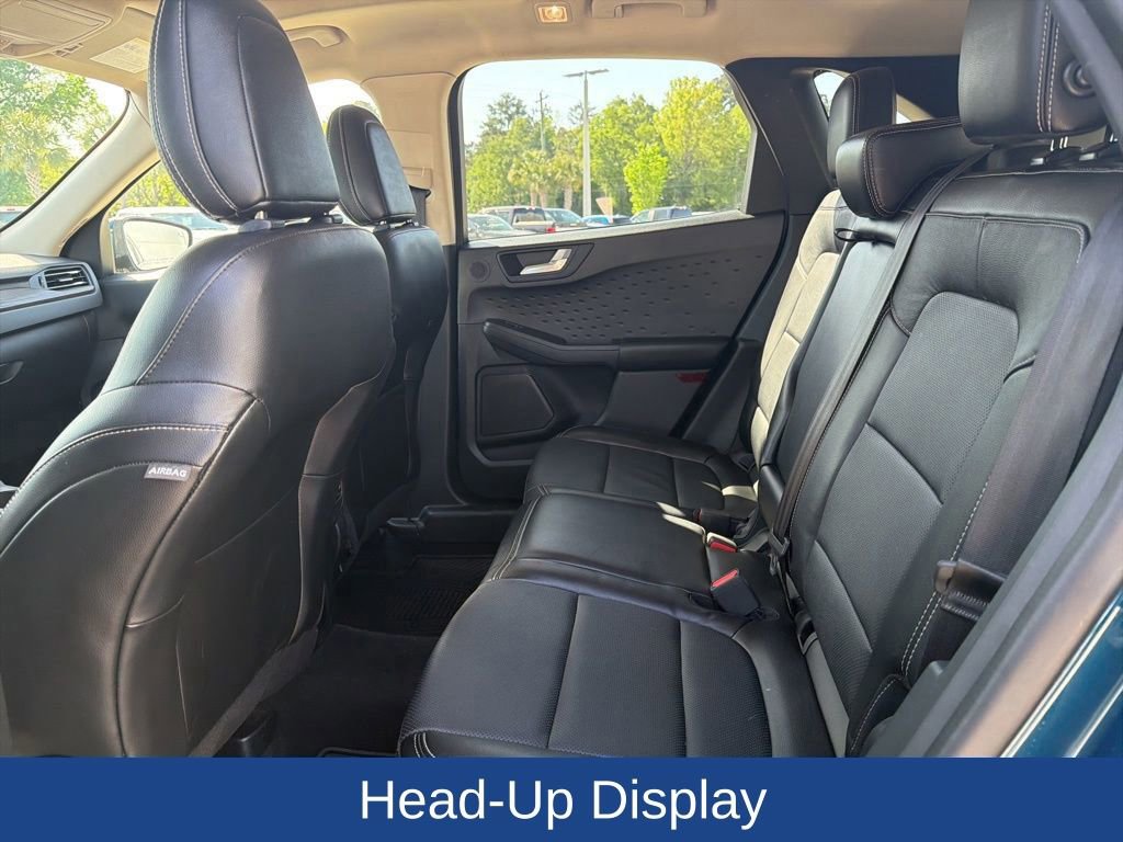 Certified 2020 Ford Escape Titanium AWD/4WD image 17