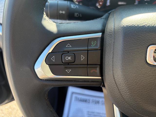 Used 2024 Jeep Compass Latitude AWD/4WD image 16