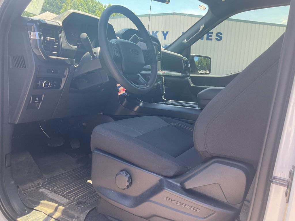 Certified 2025 Ford F150 STX w/ Equipment Group 200A AWD/4WD image 15