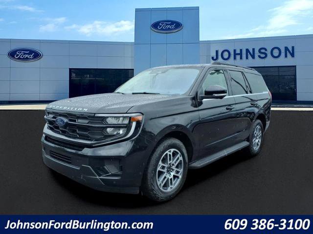 Certified 2025 Ford Expedition Active AWD/4WD image 8