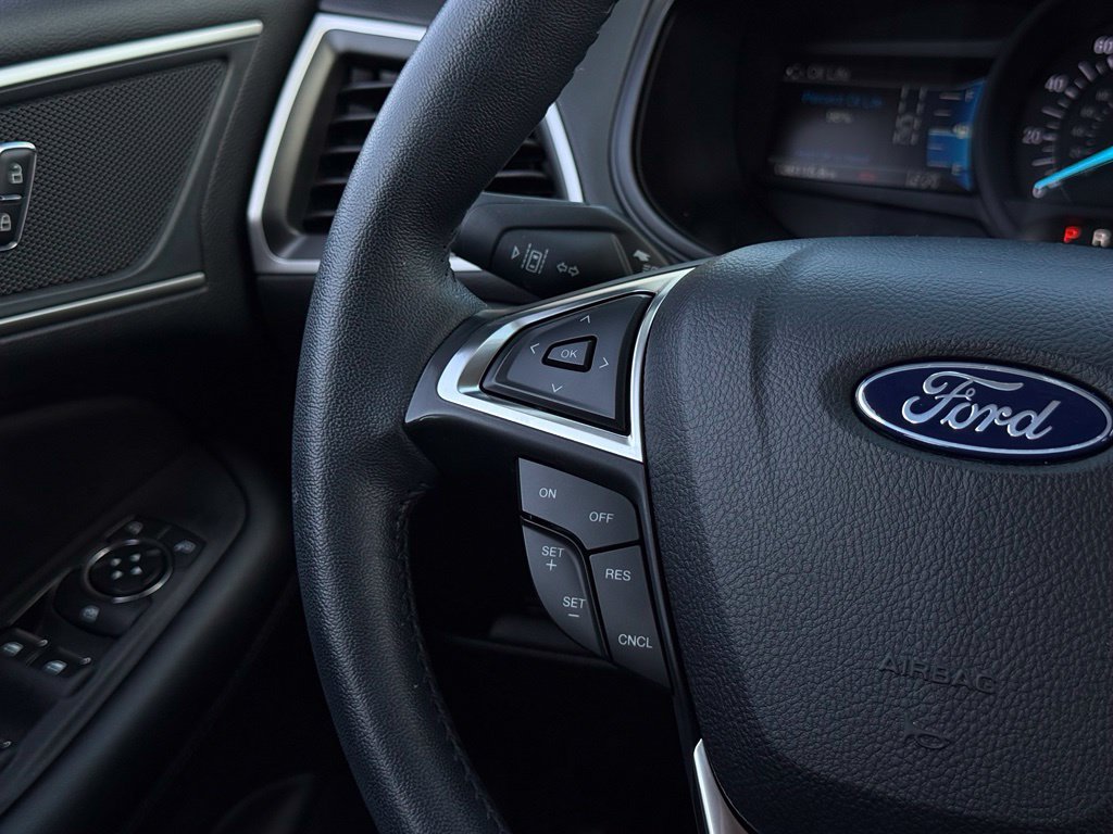 Certified 2024 Ford Edge SEL w/ Convenience Package AWD/4WD image 10