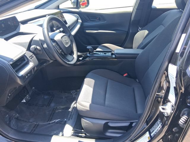 Used 2025 Toyota Prius LE FWD image 10