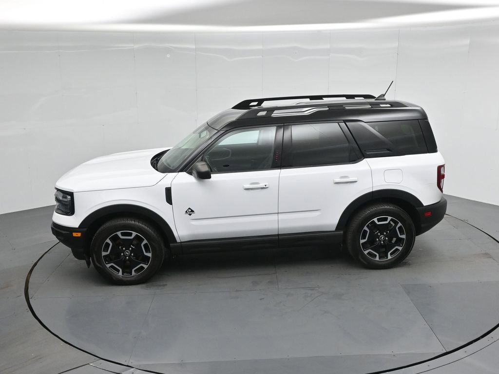 Certified 2022 Ford Bronco Sport Outer Banks w/ Tech Package AWD/4WD image 44