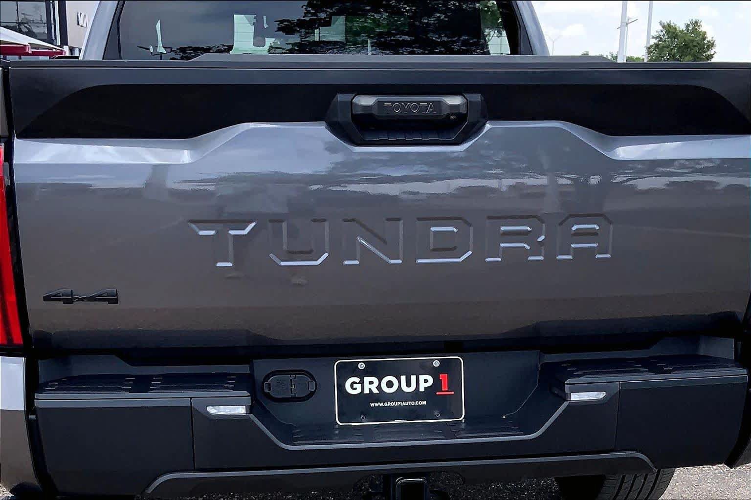 Used 2024 Toyota Tundra SR5 w/ SR5 Premium Package AWD/4WD image 30