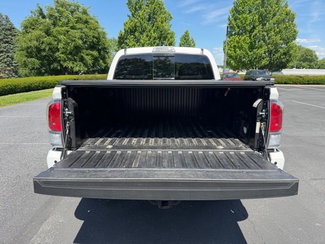 Used 2023 Toyota Tacoma TRD Sport w/ Technology Package AWD/4WD image 19