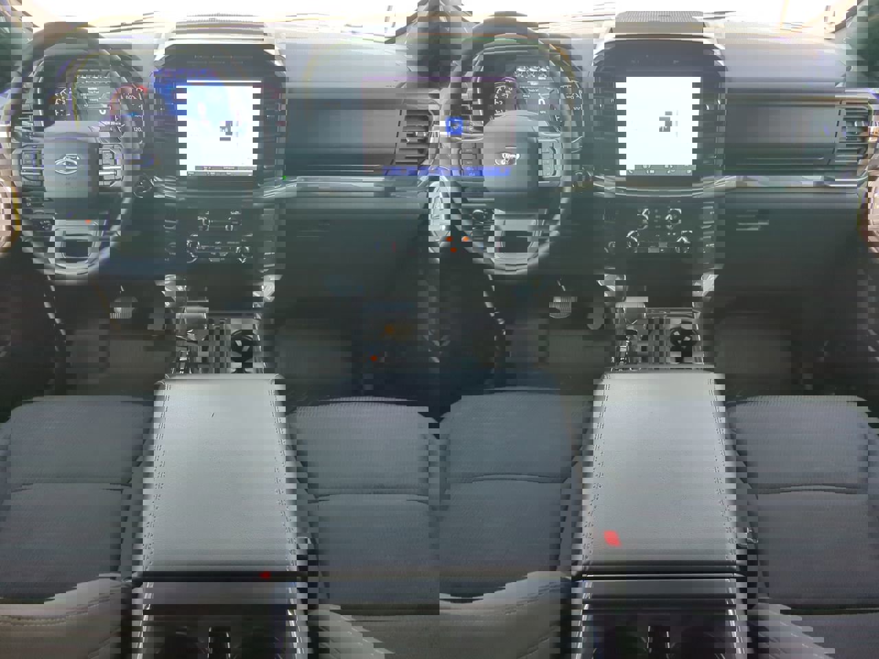 Certified 2022 Ford F150 XLT w/ Equipment Group 302A High image 13