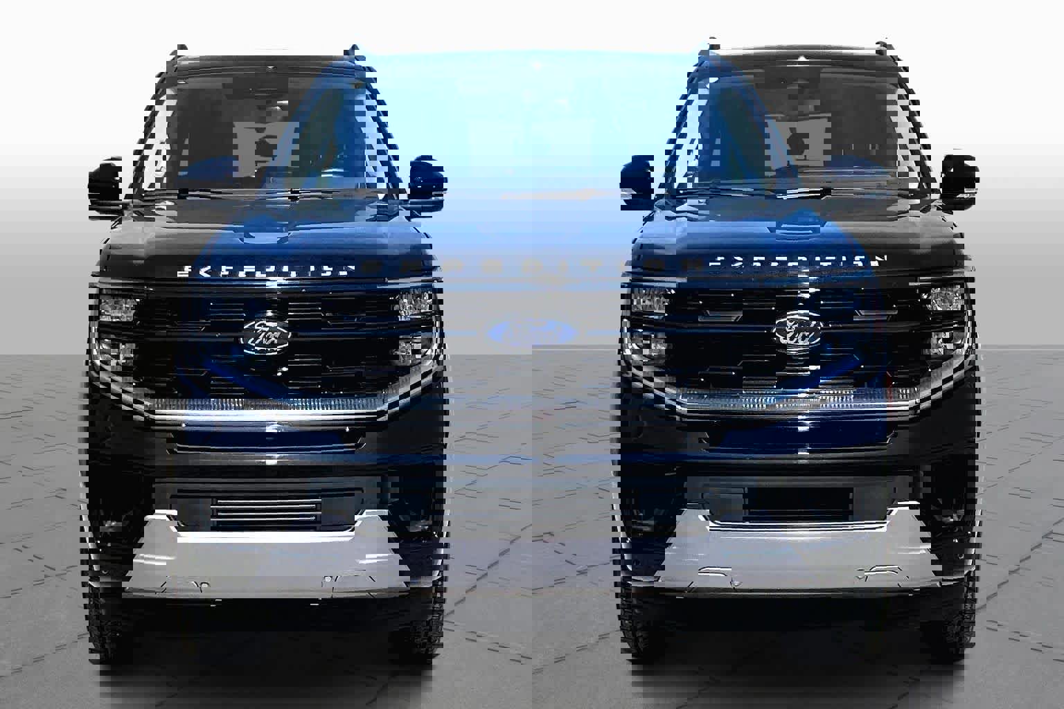 Certified 2025 Ford Expedition Max Platinum image 8