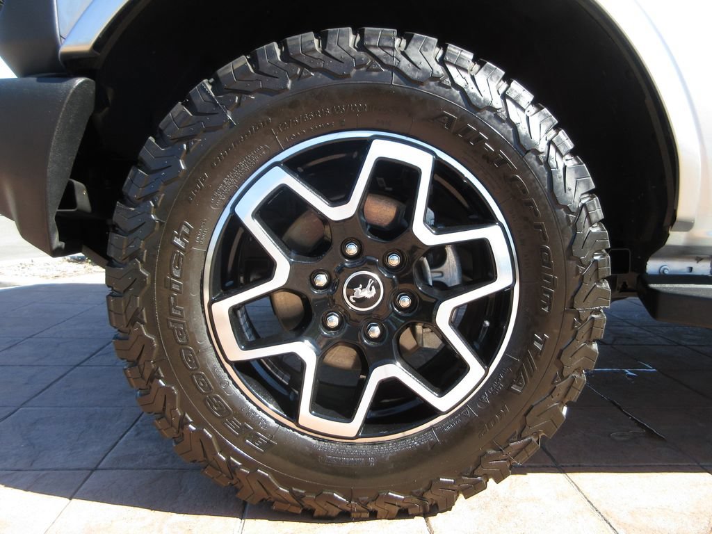 Certified 2021 Ford Bronco Outer Banks AWD/4WD image 9