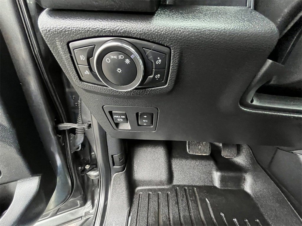 Certified 2020 Ford F150 XLT w/ Equipment Group 302A Luxury image 19
