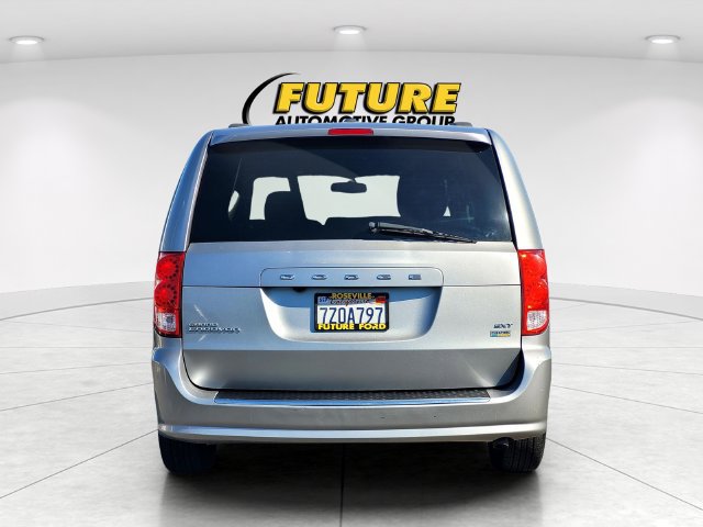 Used 2017 Dodge Grand Caravan SXT FWD image 5