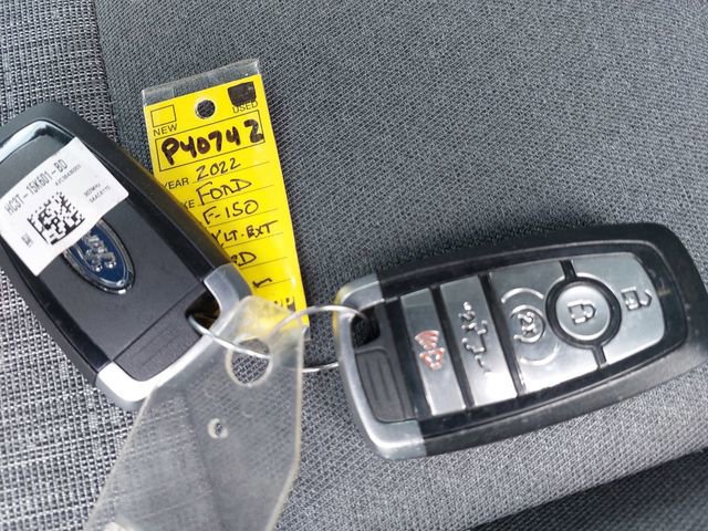 Certified 2022 Ford F150 XLT w/ Equipment Group 302A High image 33