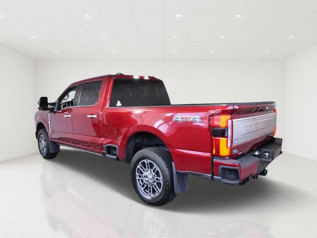 Certified 2025 Ford F250 Platinum w/ Platinum Plus Package AWD/4WD image 4