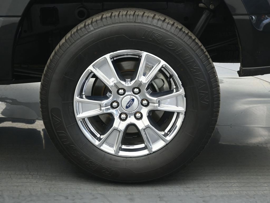 Certified 2017 Ford F150 XLT w/ Equipment Group 302A Luxury image 46