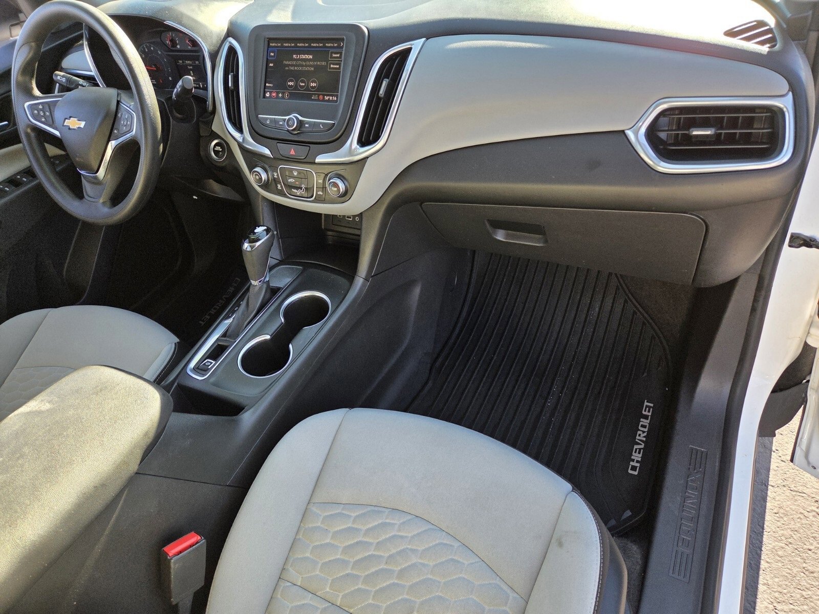 Used 2020 Chevrolet Equinox LS w/ LS Convenience Package image 16