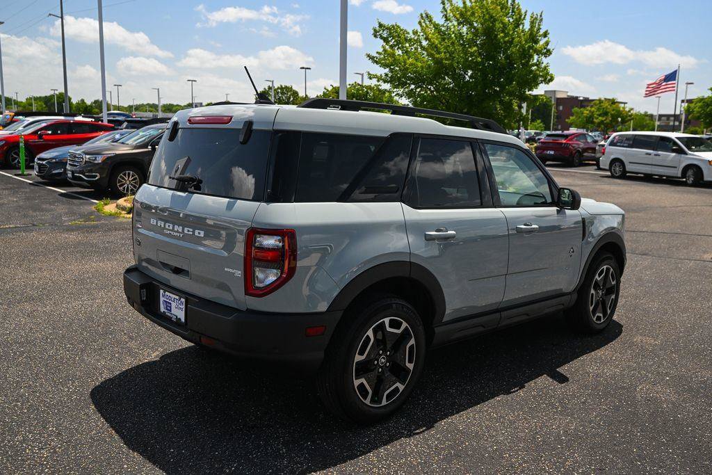 Certified 2023 Ford Bronco Sport Outer Banks AWD/4WD image 5