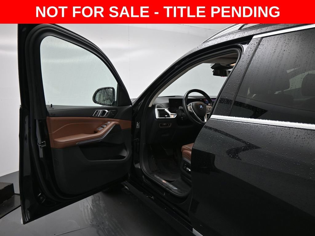 Used 2023 BMW X7 xDrive40i w/ Parking Assistance Package image 7