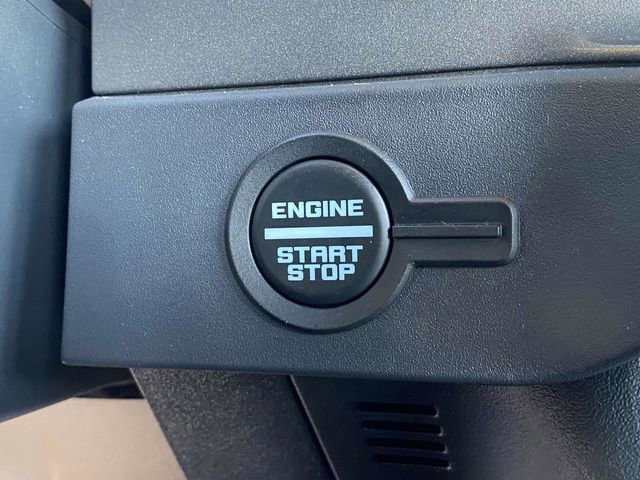 Certified 2025 Ford Bronco Base image 26