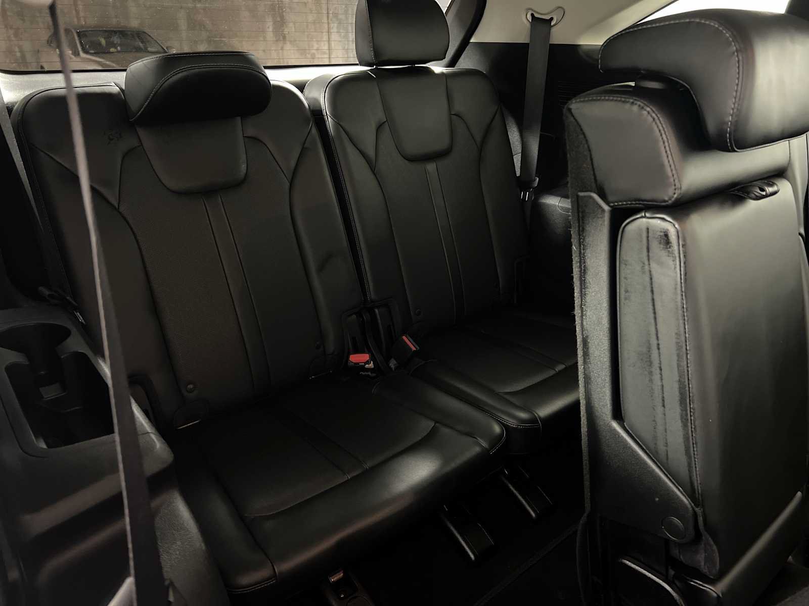 Used 2021 Kia Sorento S FWD image 18