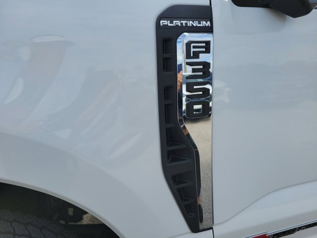 Certified 2024 Ford F350 Platinum w/ FX4 Off-Road Package image 9