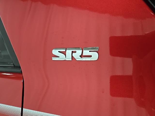 Used 2021 Toyota 4Runner SR5 image 31